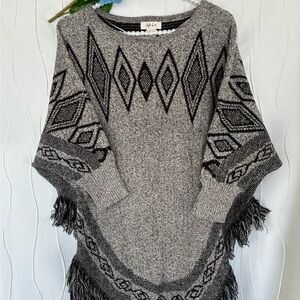 Style & Co. Gray and Black Patterned Poncho